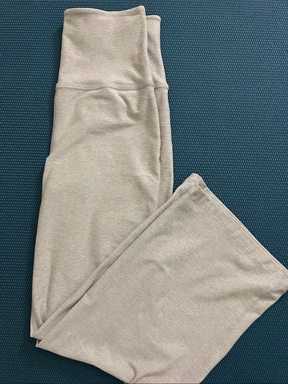 Beyond Yoga capris